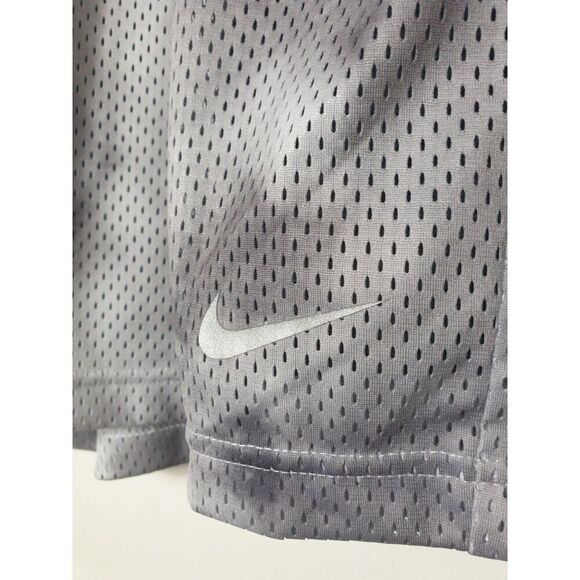 Nike Womens Plus Athletic Shorts 3X Gray Icon Clash Mesh Workout Comfy Pockets - Picture 7 of 8